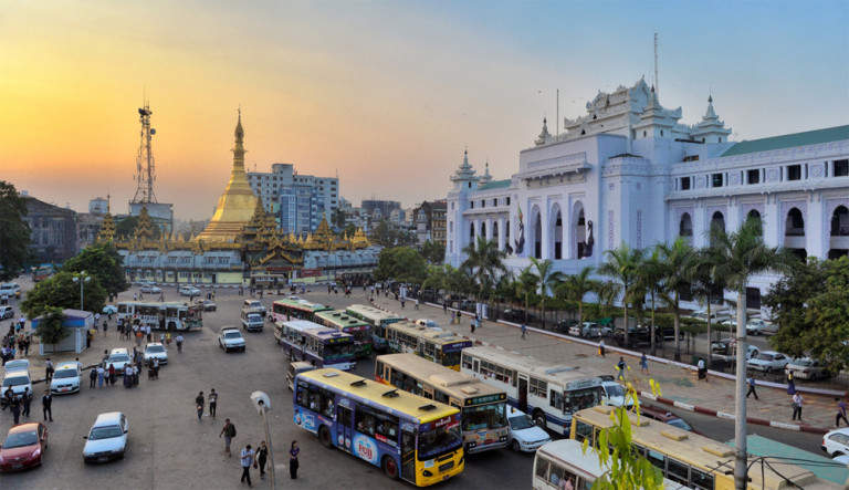 Yangon_SulePagoda2