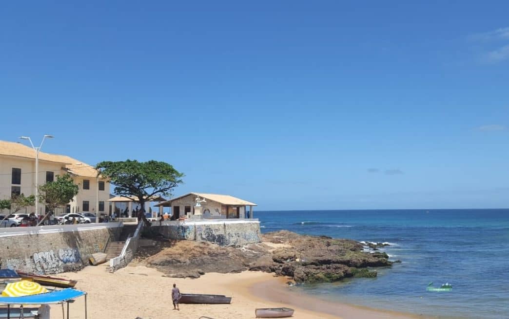 Salvador-de-Bahia-Brasile-spiaggia-tempio-Iemanja-SaraPanizzon-TripOrTrek