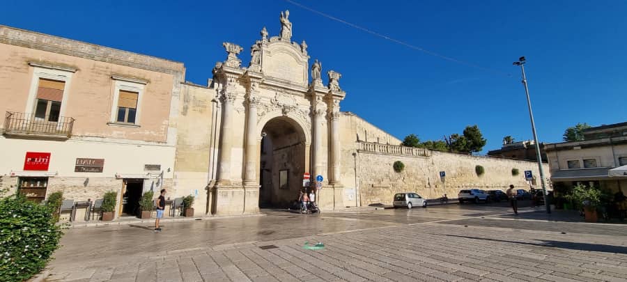 Lecce_itinerario_PortaRudiae_TripOrTrek