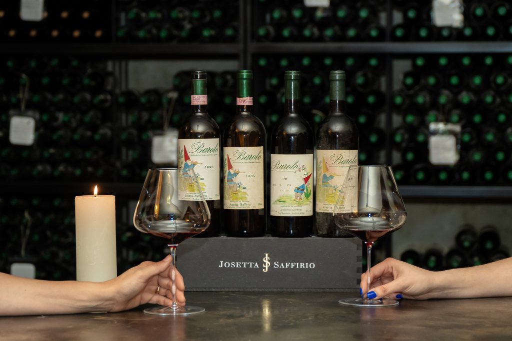 degustazione verticale di vini della Cantina Saffirio nelle Langhe